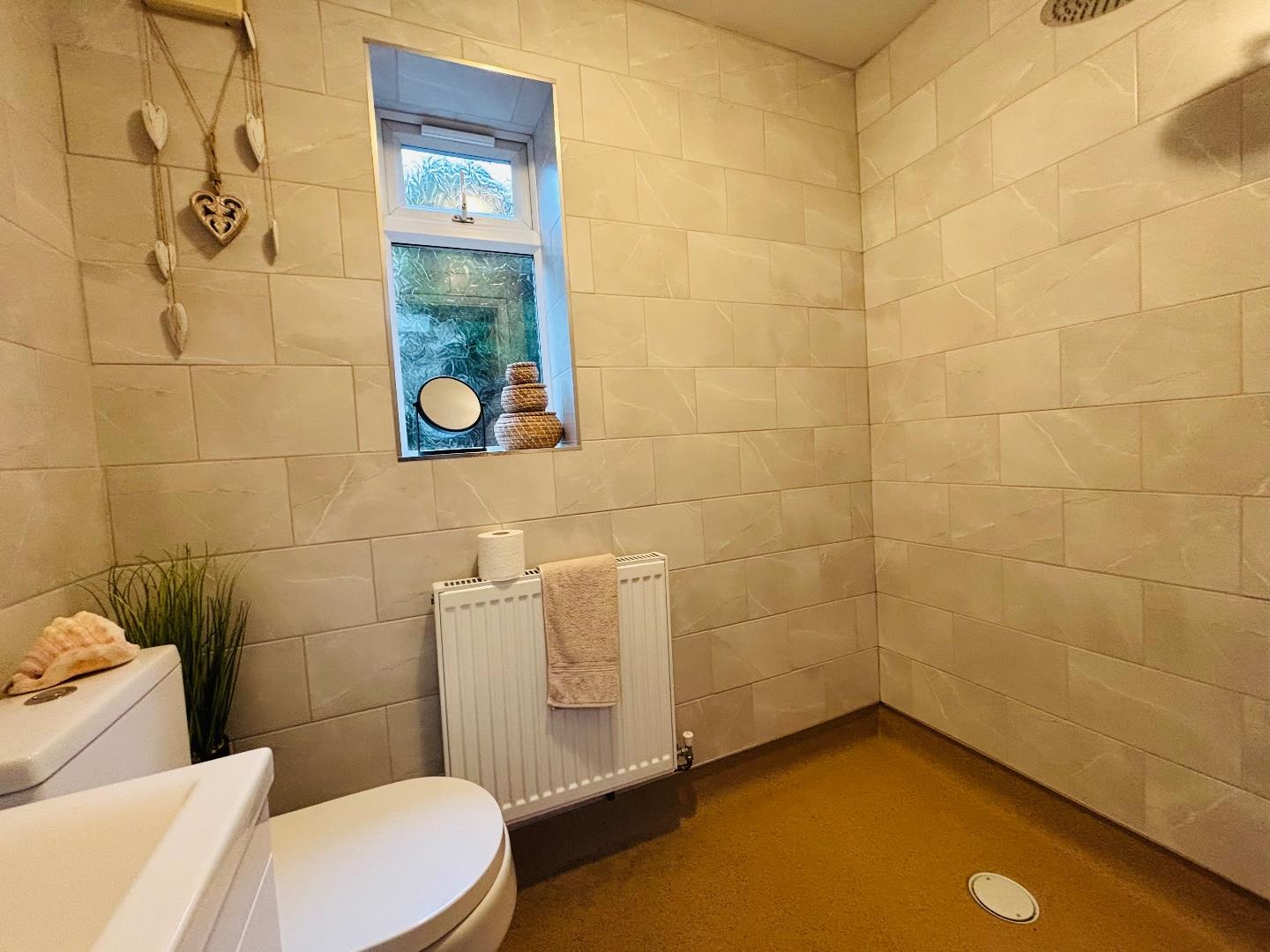 Romany Road, Kingsley