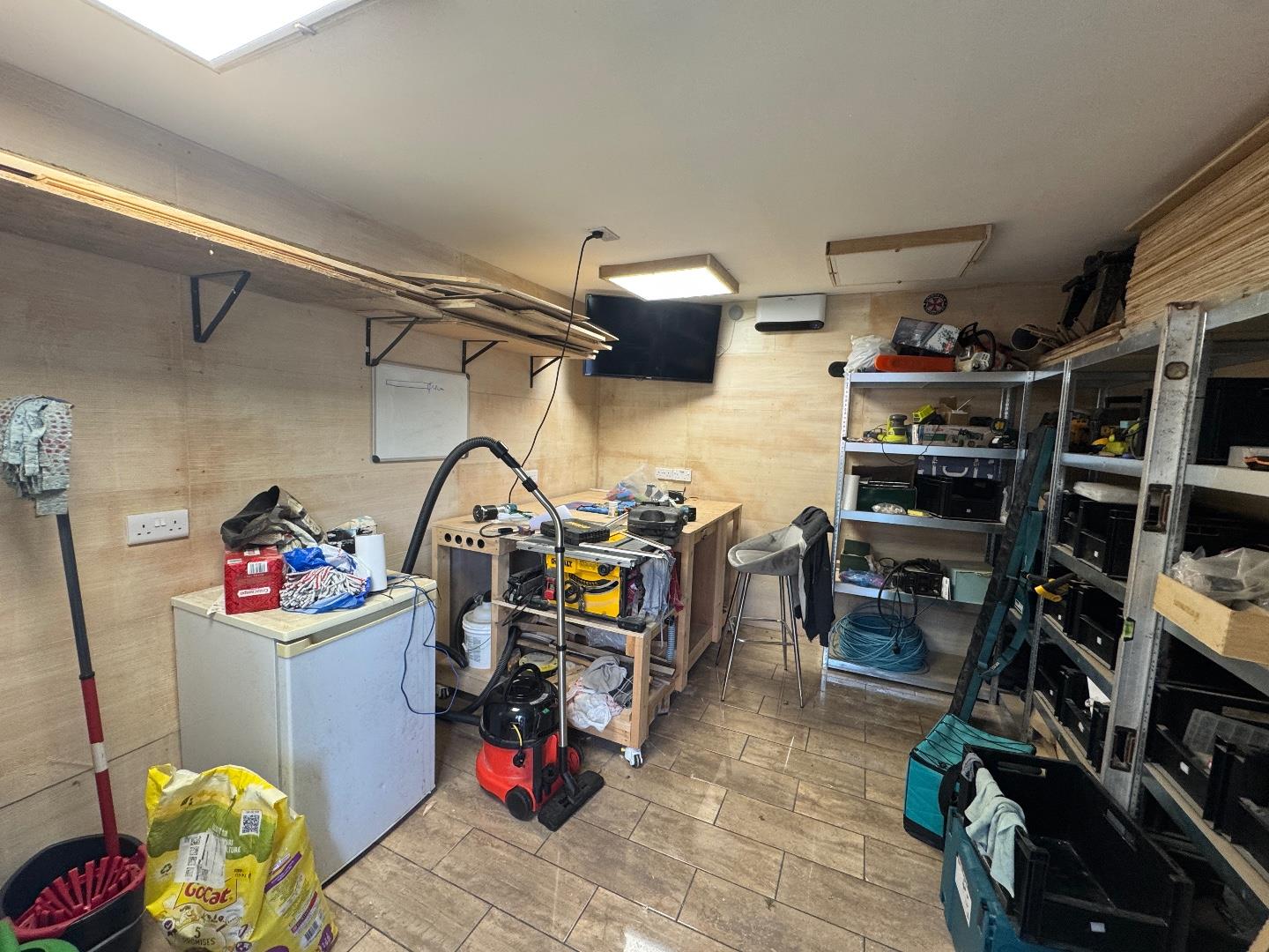 Romany Road, Kingsley