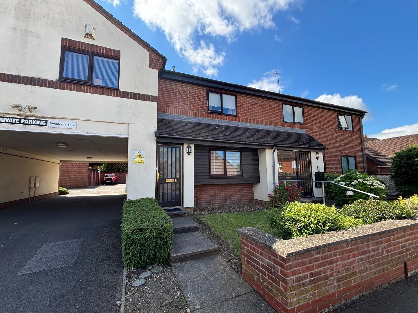 Homestead Way, Kingsley