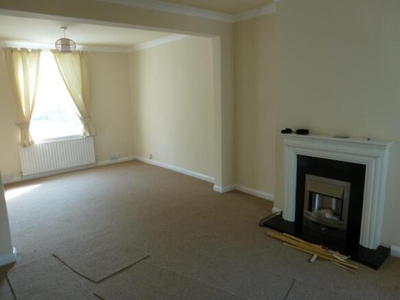 Lorne Road, The Mounts