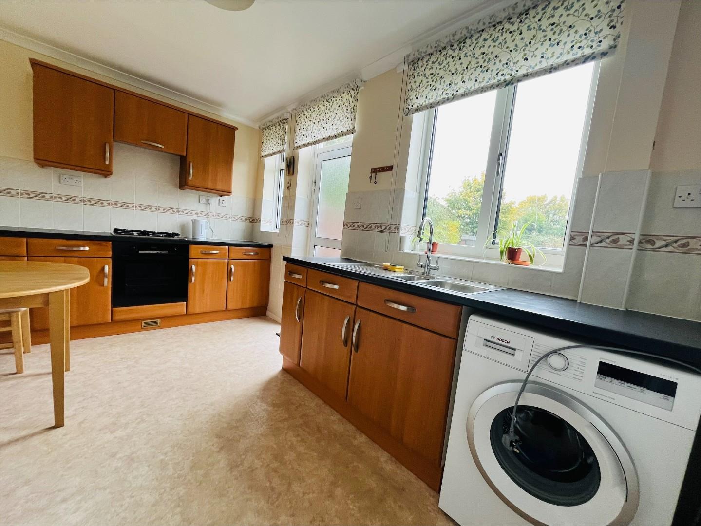 Kenmuir Avenue, Kingsley