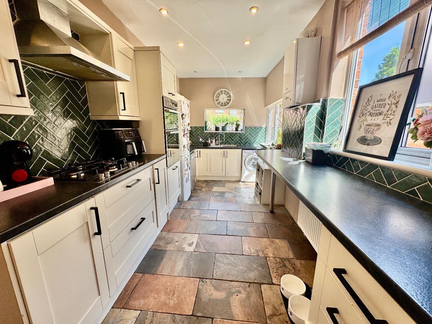 Wycliffe Road, Abington