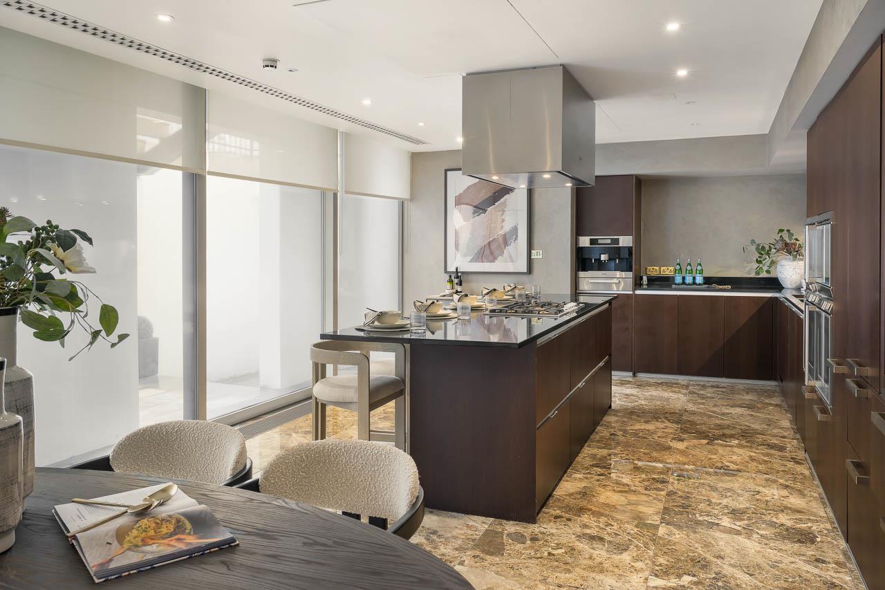 Kitchen 1