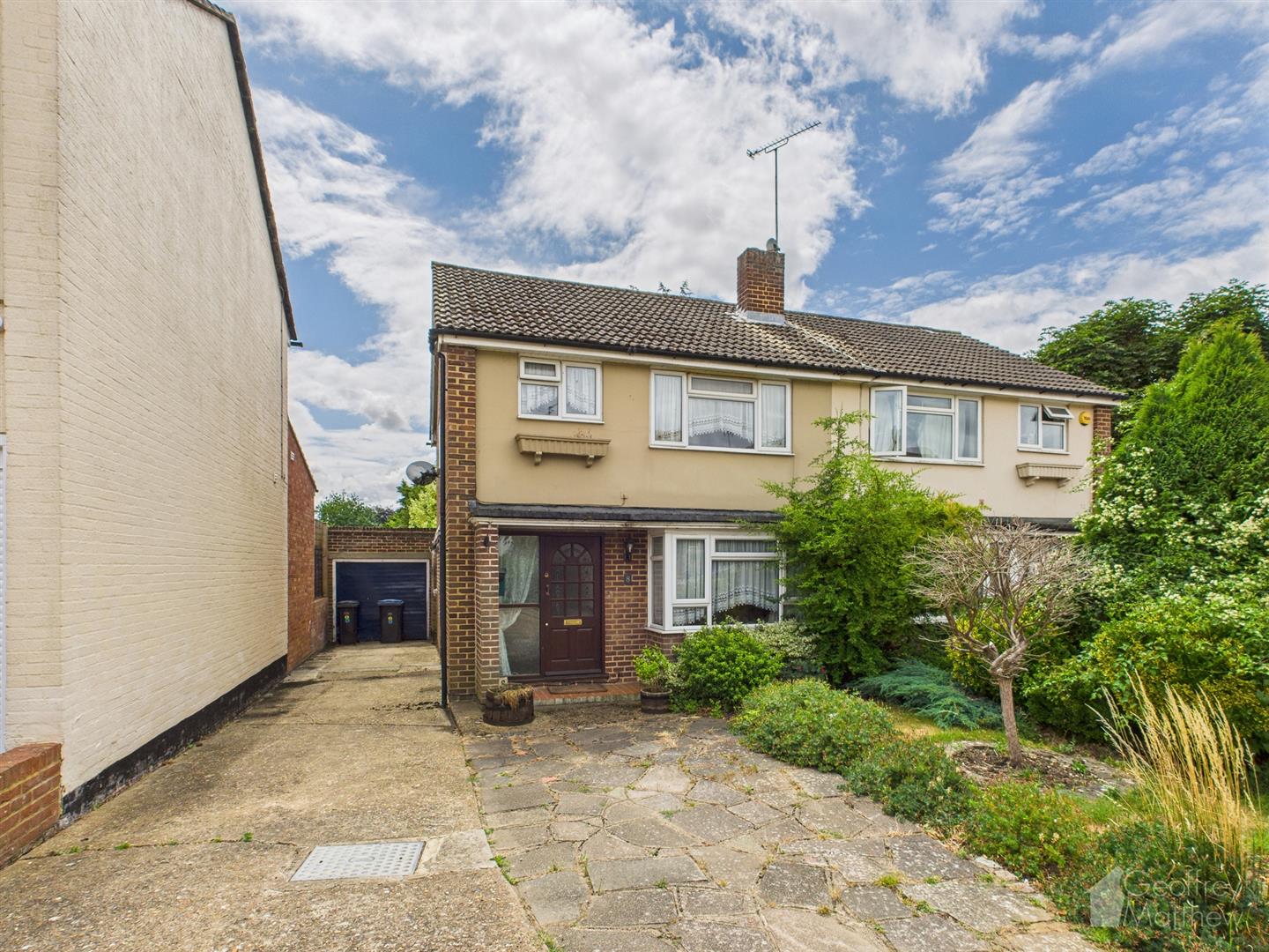 Elmbridge, Harlow