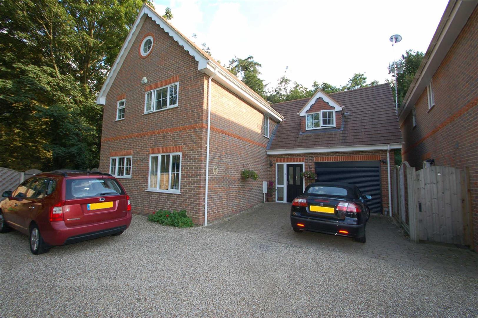 The Oaks, Upper Park, Harlow