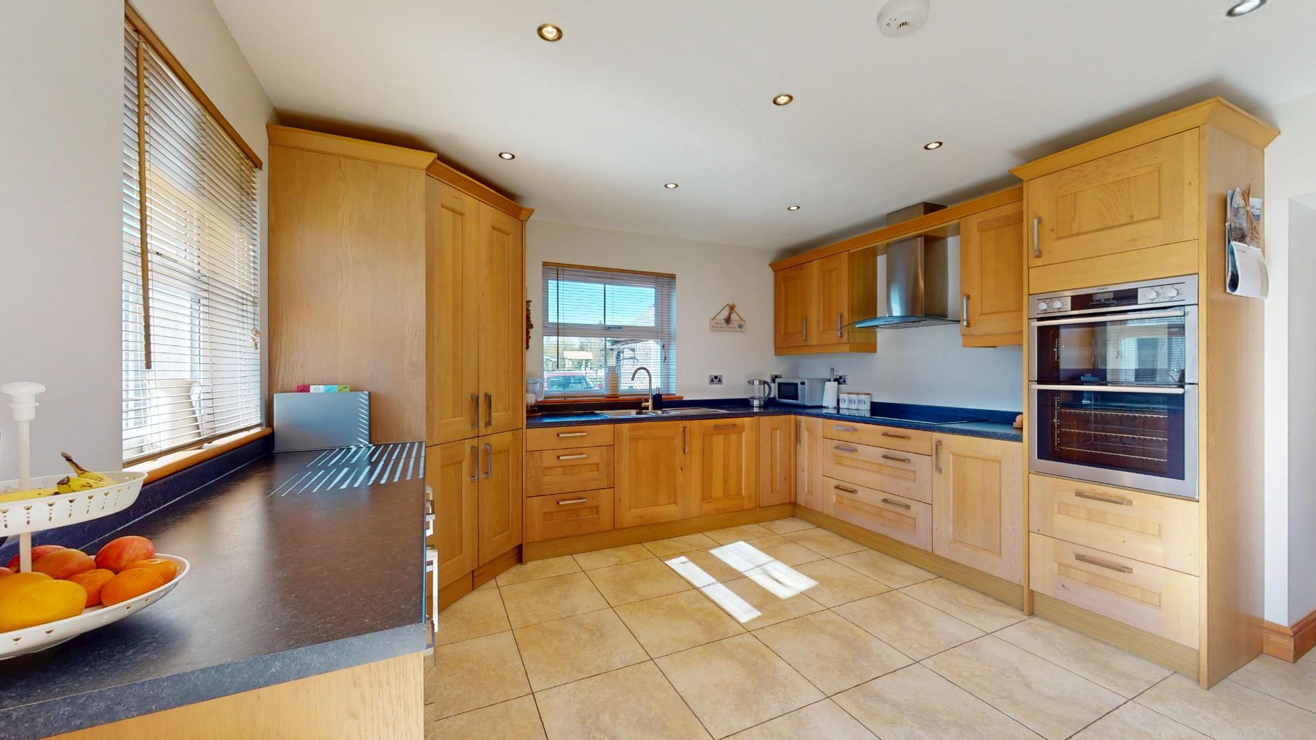Frongoch, Bala - KITCHEN/BREAKFAST ROOM