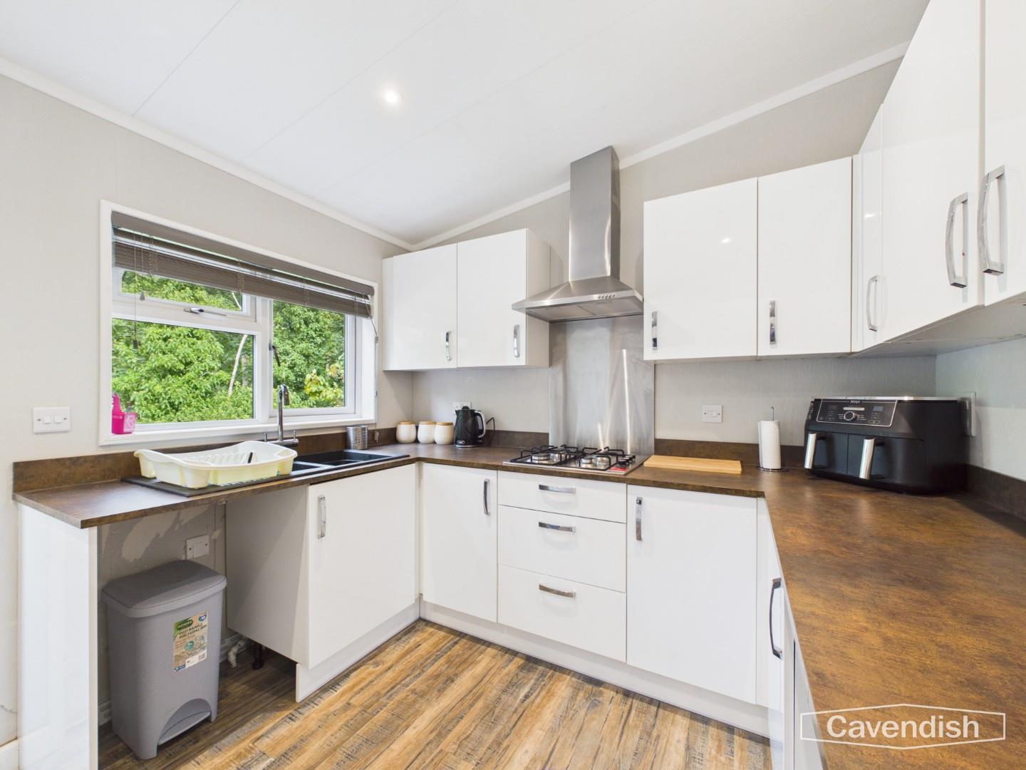 The Pines, Llanbedr Dyffryn Clwyd, Ruthin - Kitchen