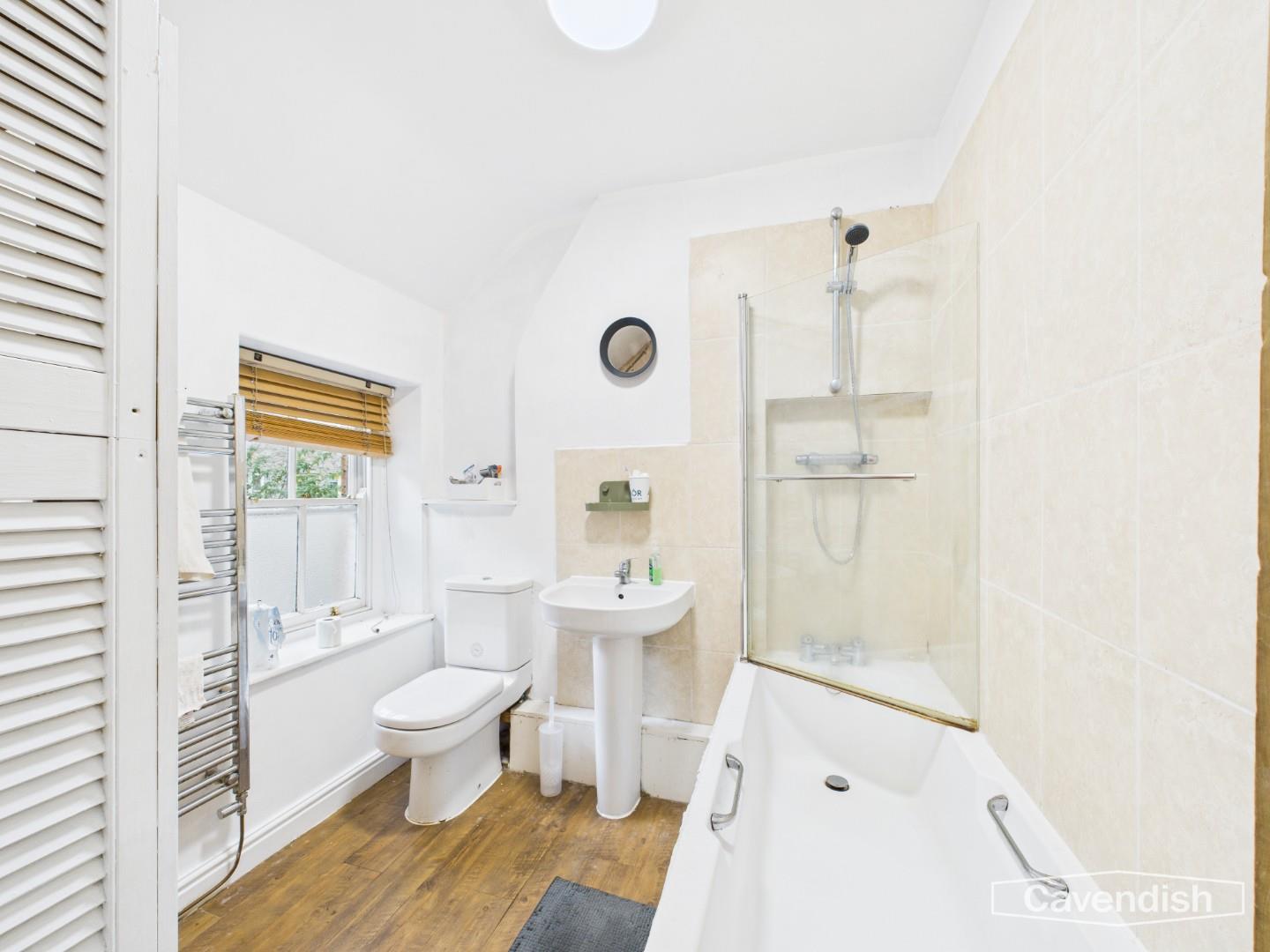 Llanfair Dyffryn Clwyd, Ruthin - BATHROOM