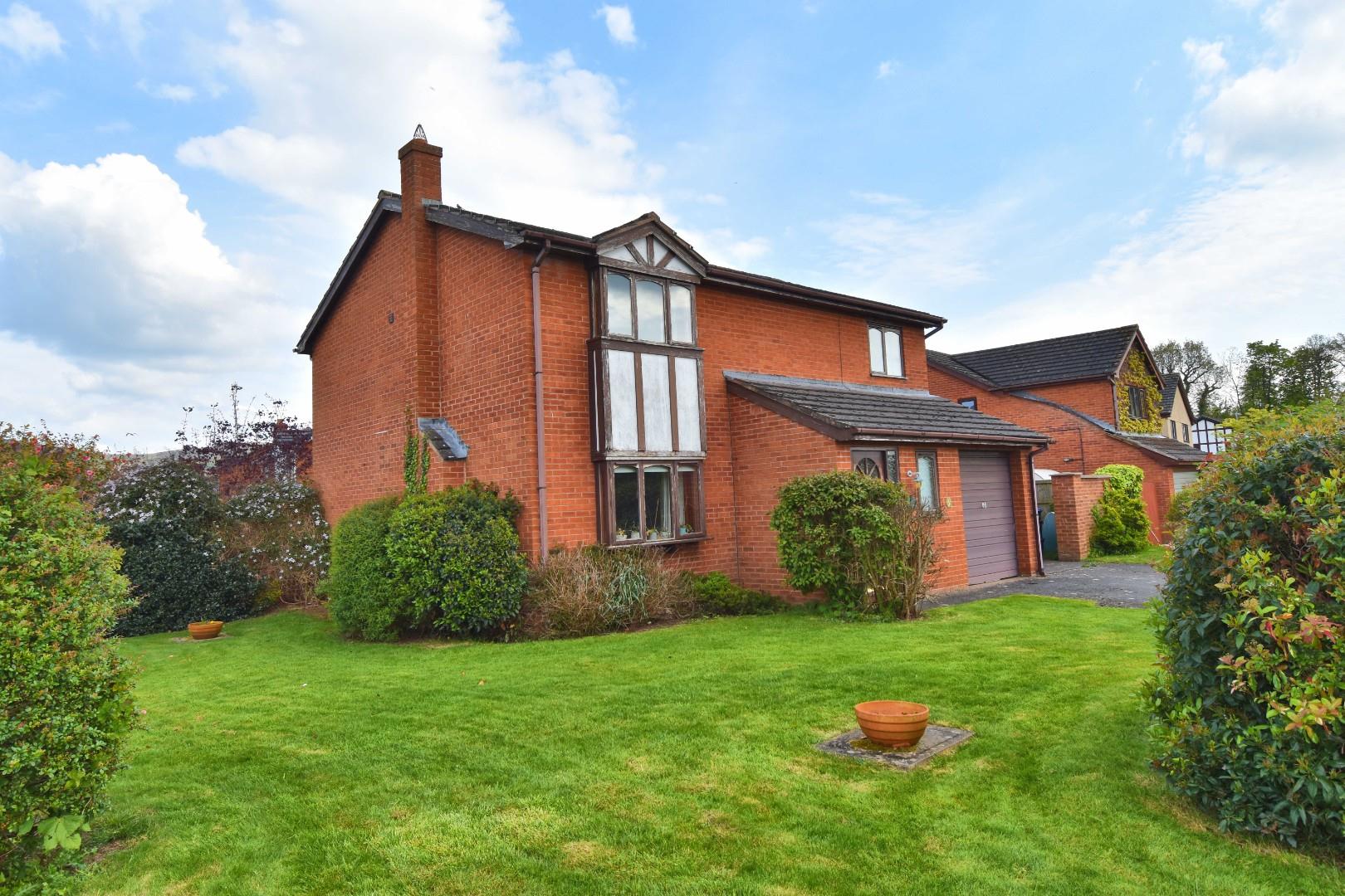 Ffordd Edern, Ruthin