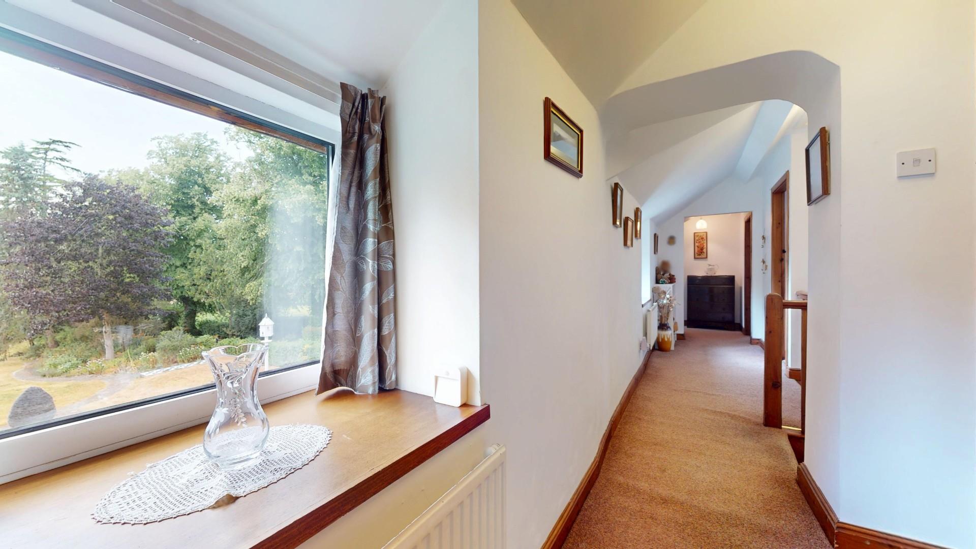 Llanfair Dyffryn Clwyd, Ruthin - INNER LANDING