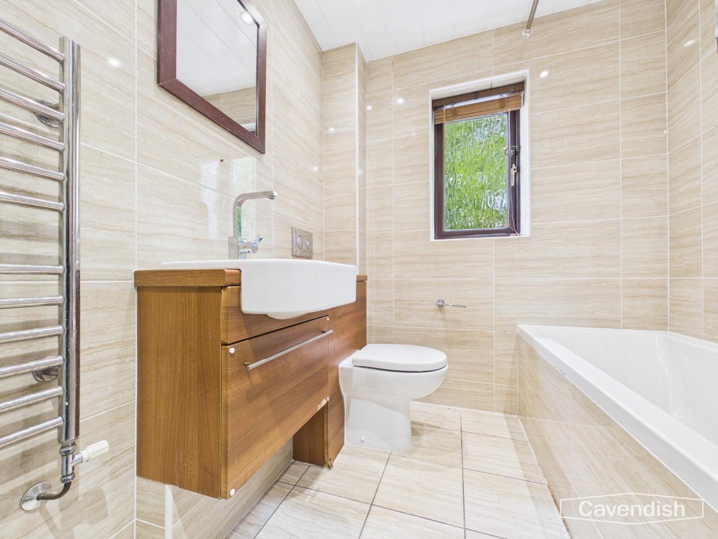 Fron Haul, Ruthin - BATHROOM