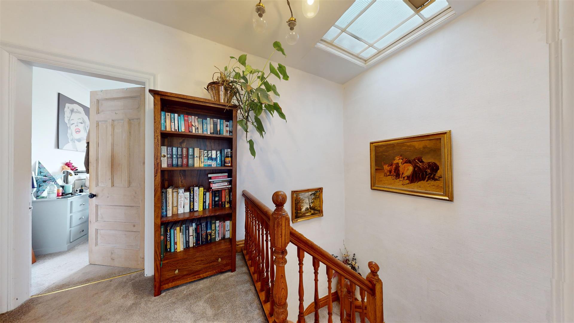 Tan Y Gwalia, Denbigh - FIRST FLOOR LANDING