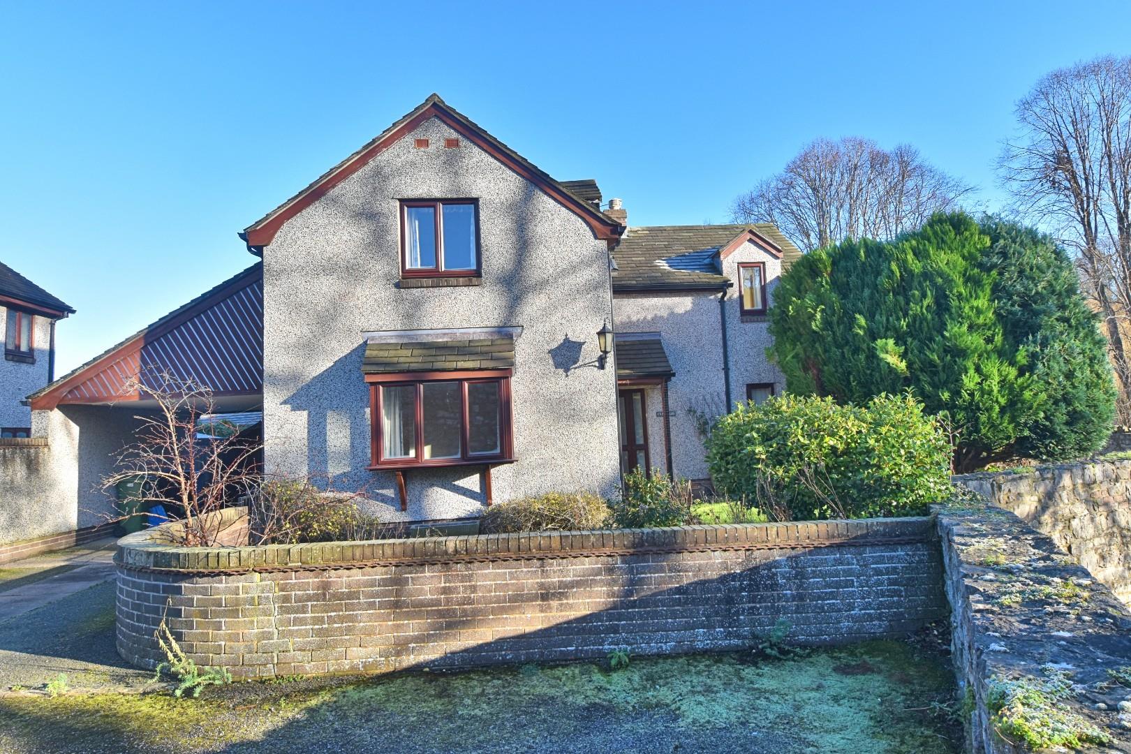 Maes Ffynnon, Ruthin