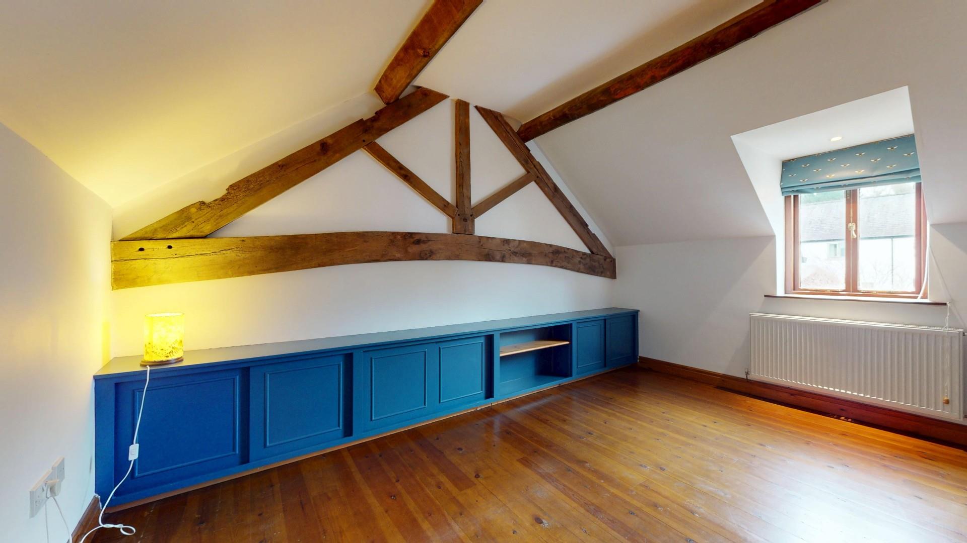 Clwyd Street, Ruthin - BEDROOM 1