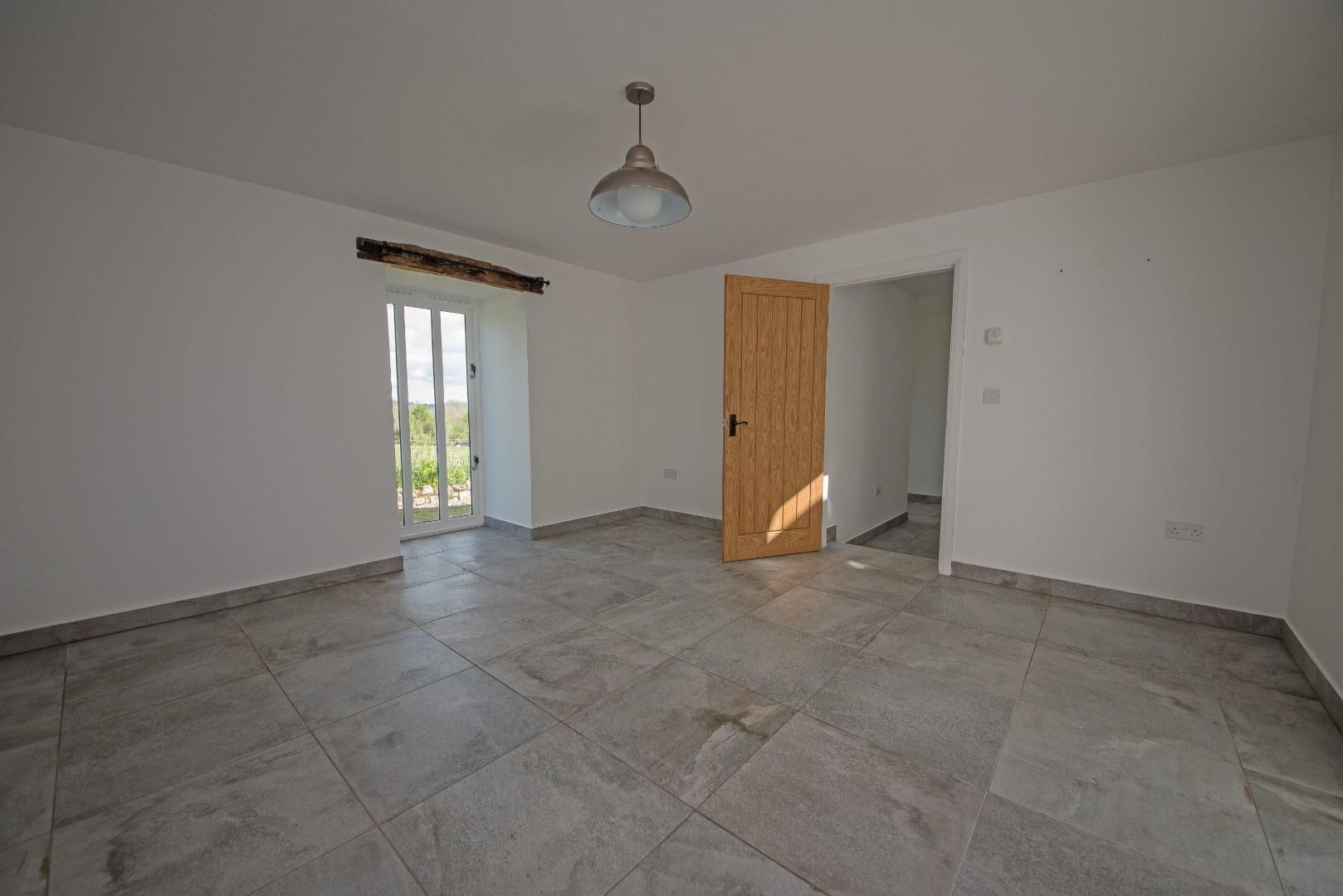 Back Road, Llanarmon-Yn-Ial, Mold - LIVING ROOM