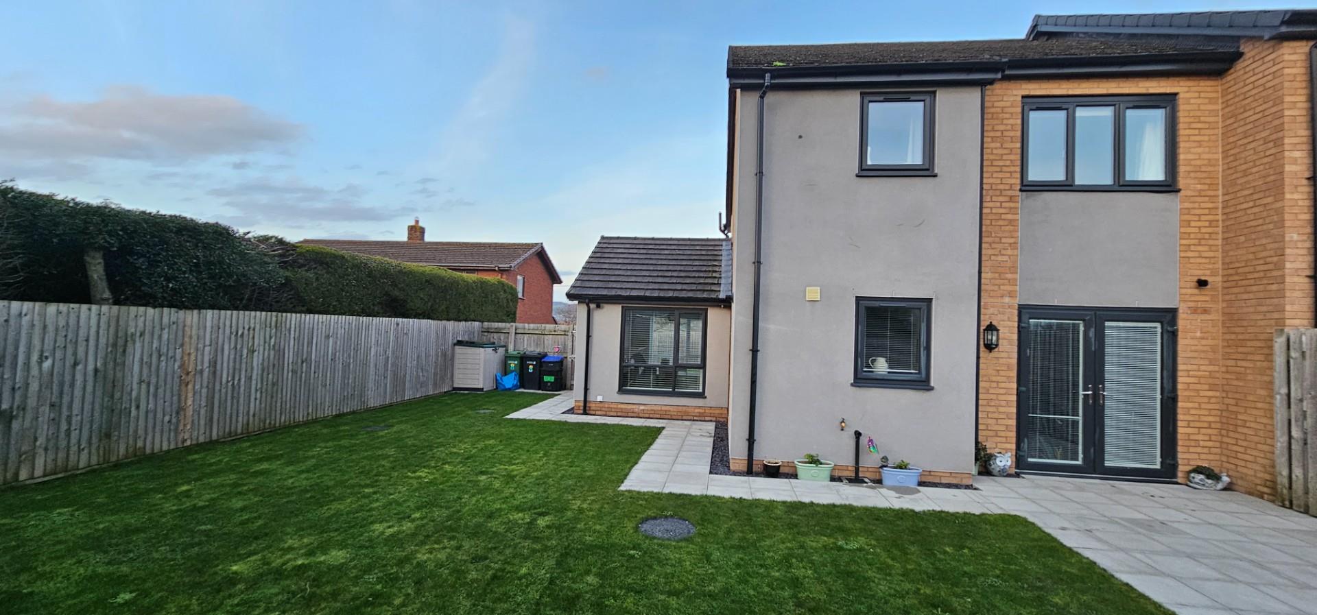 Lon Yr Eglwys, Rhewl, Ruthin - 