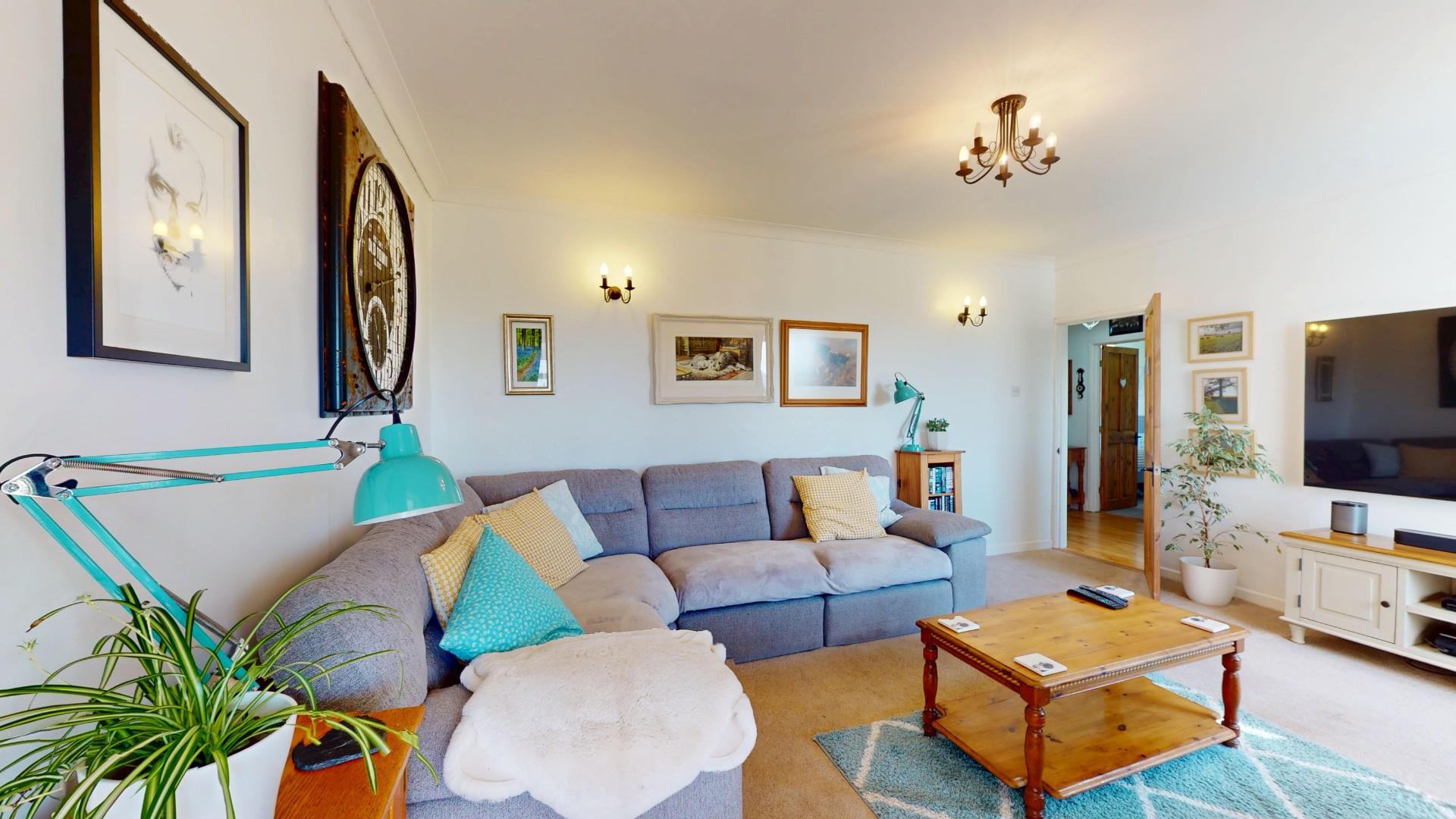 Llanbedr Dyffryn Clwyd, Ruthin - LOUNGE