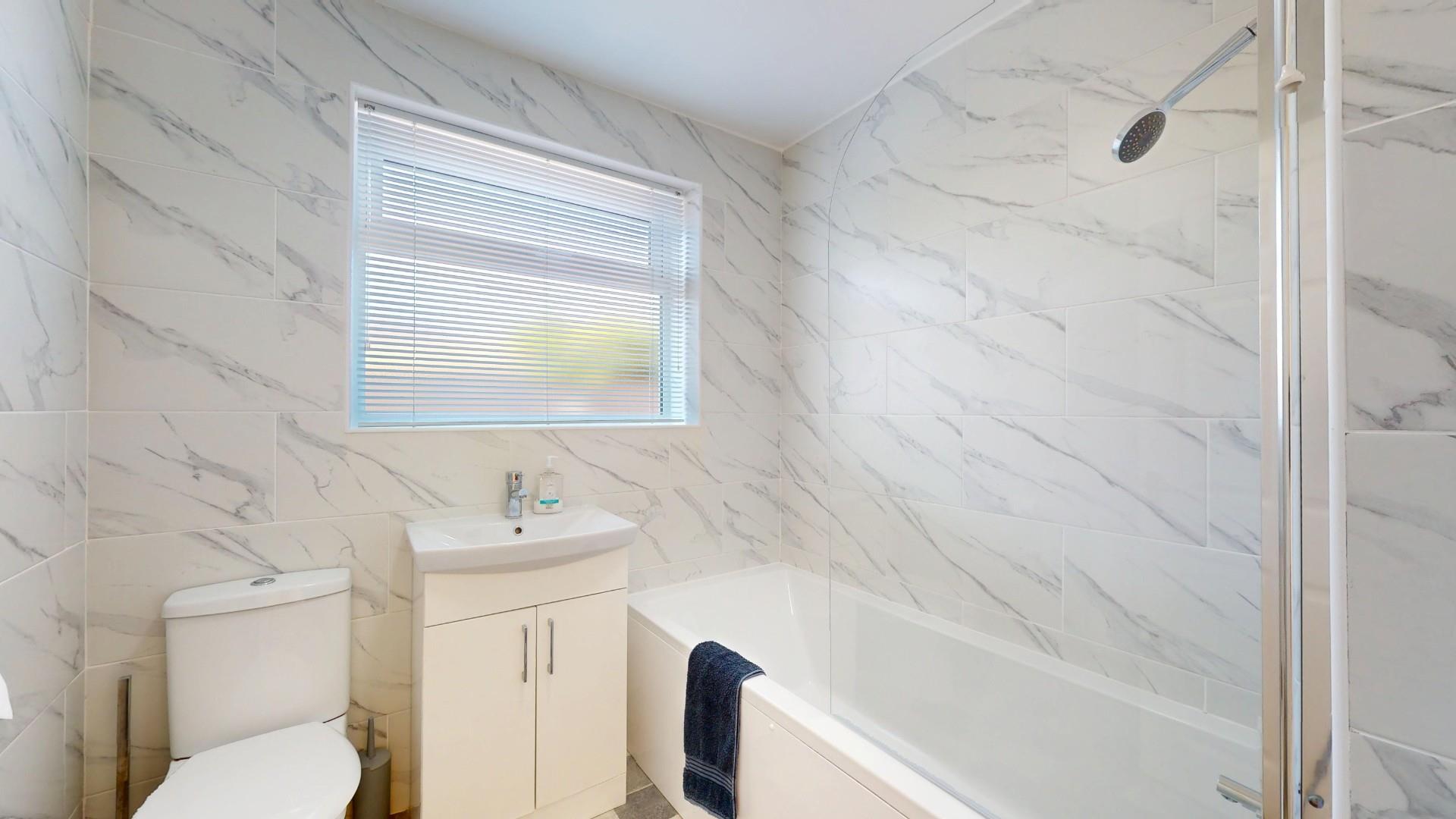 Erw Salusbury, Denbigh - BATHROOM