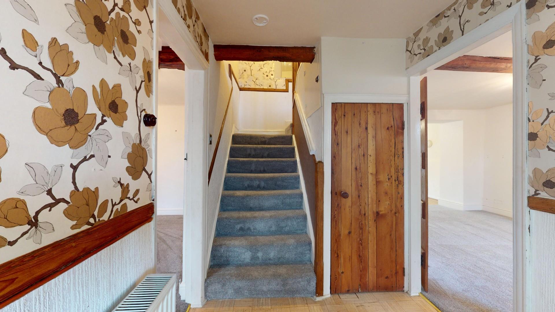 Clawddnewydd, Ruthin - HALL