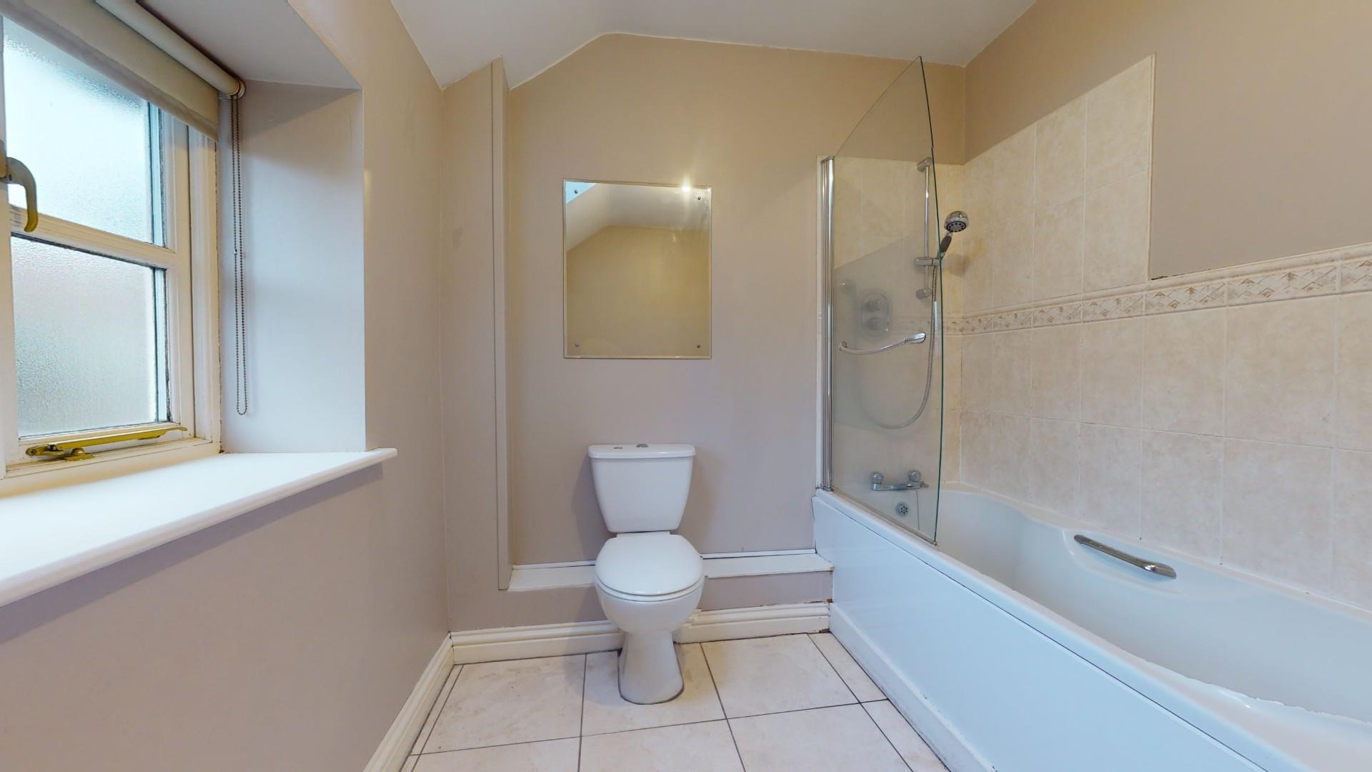 Church Mews, Llanfair Dyffryn Clwyd, Ruthin - BATHROOM