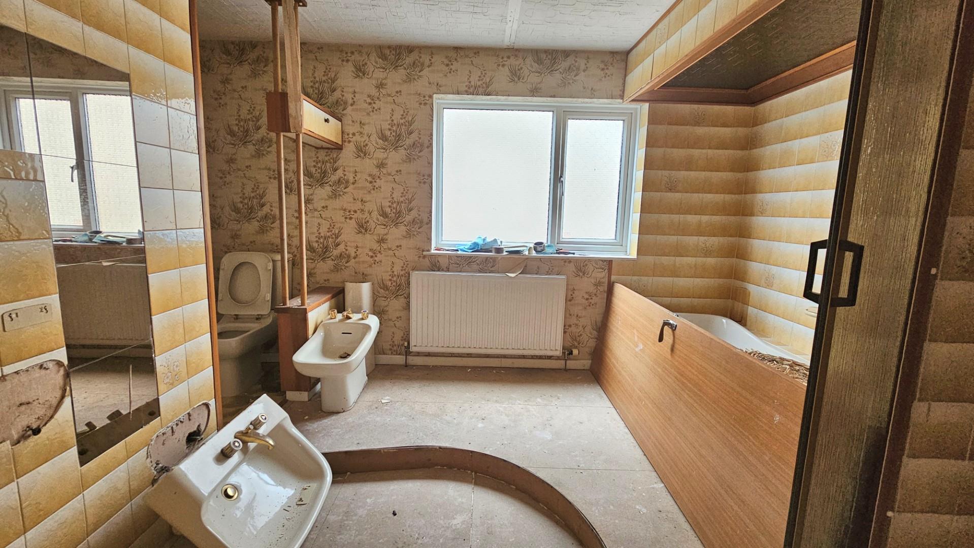 Llandegla, Wrexham - BATHROOM