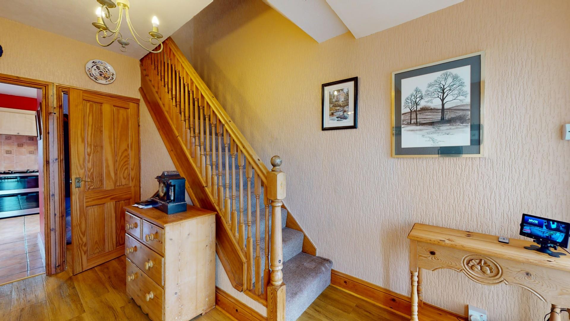 Erw Goch, Ruthin - ENTRANCE HALL