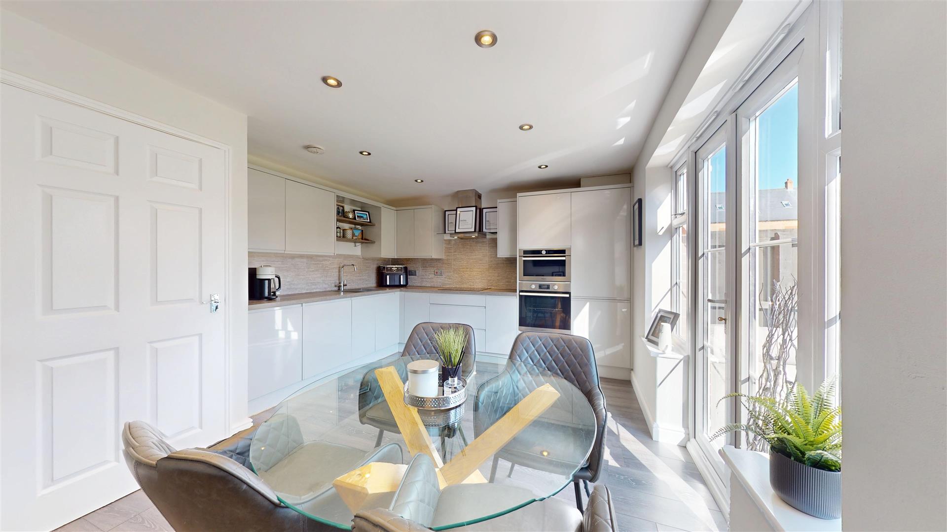 Stryd Barcud, Ruthin - KITCHEN/DINING ROOM