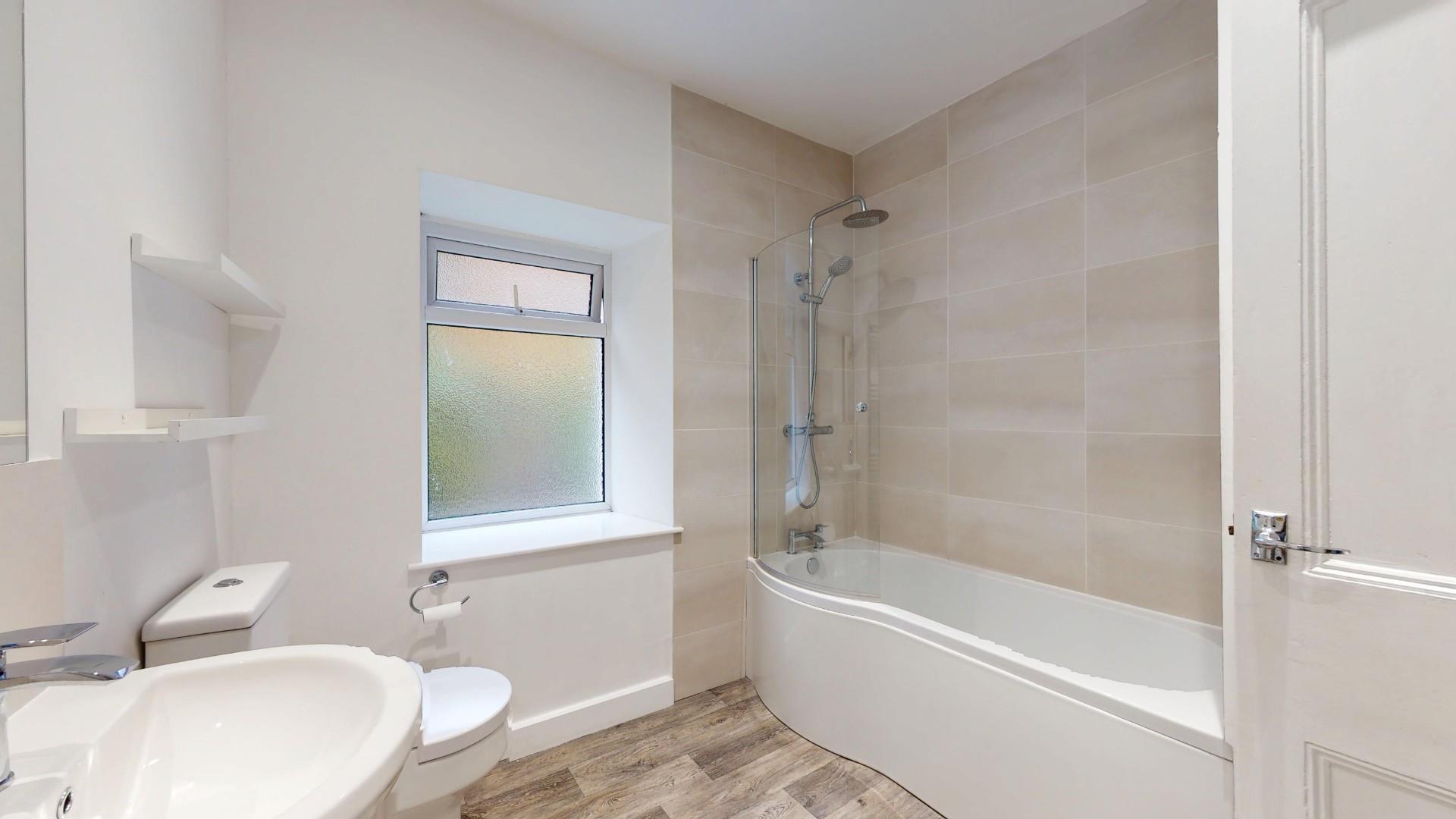 Corwen Road, Ruthin - BATHROOM