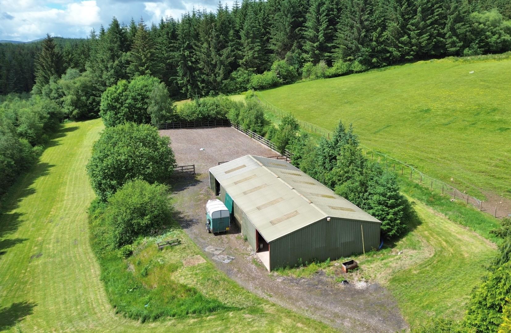Betws Gwerfil Goch, Corwen - STOCK SHED - STABLES