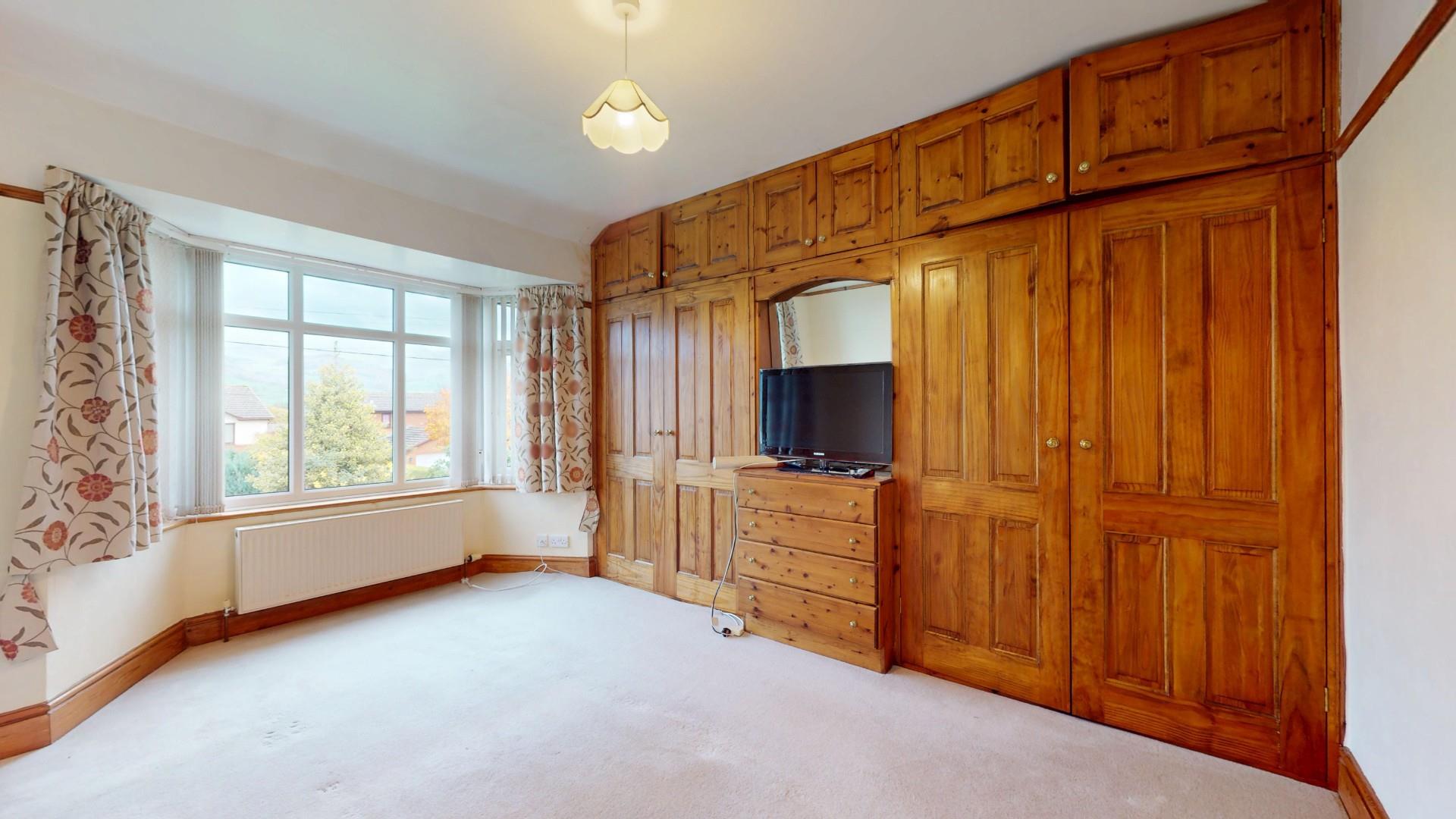 Wern Uchaf, Ruthin - BEDROOM 1