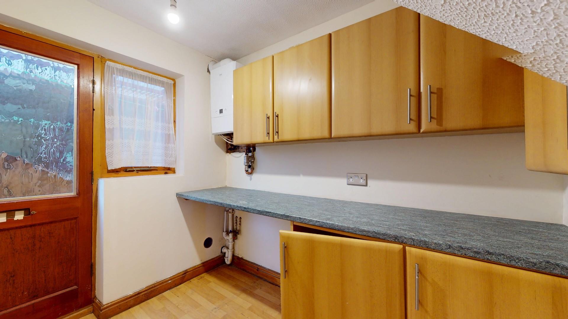 Ffordd Yr Orsaf, Rhewl, Ruthin - UTILITY ROOM