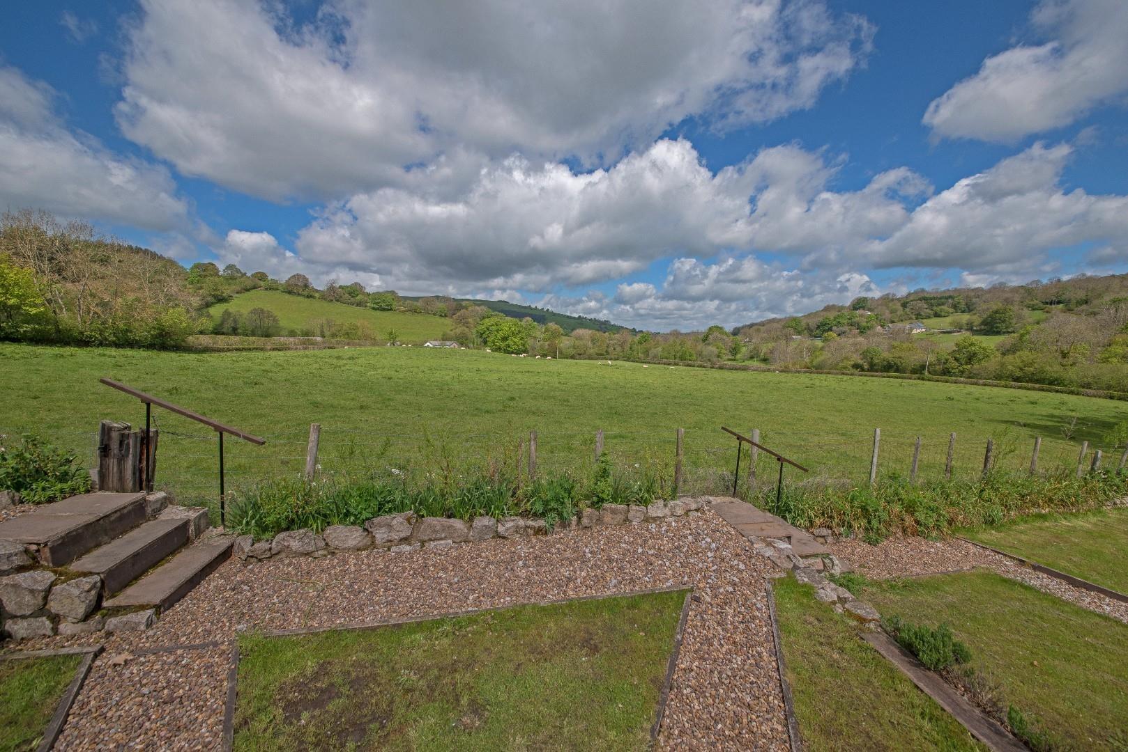 Back Road, Llanarmon-Yn-Ial, Mold - FRONT GARDEN