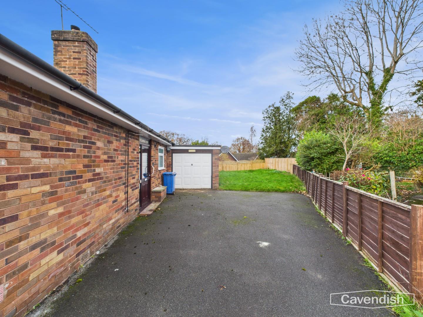 Bryn Rhydd, Ruthin - External