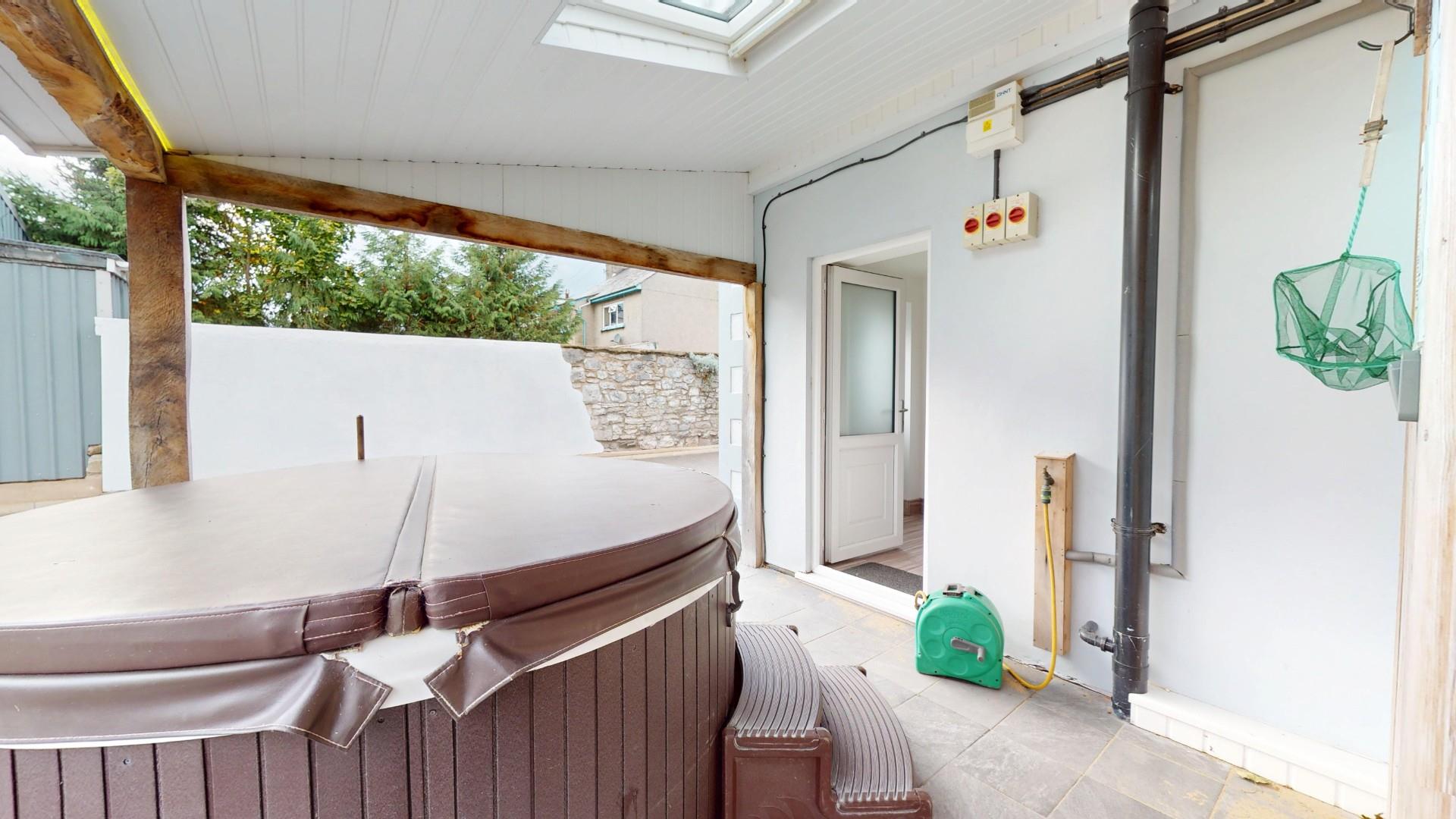 Mwrog Street, Ruthin - OUTSIDE