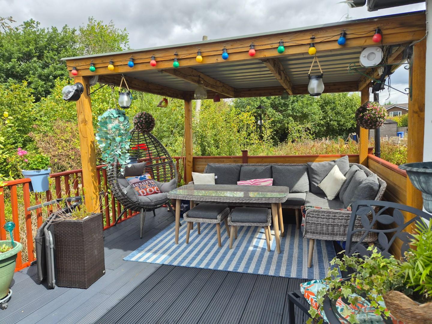 The Crescent, Corwen -