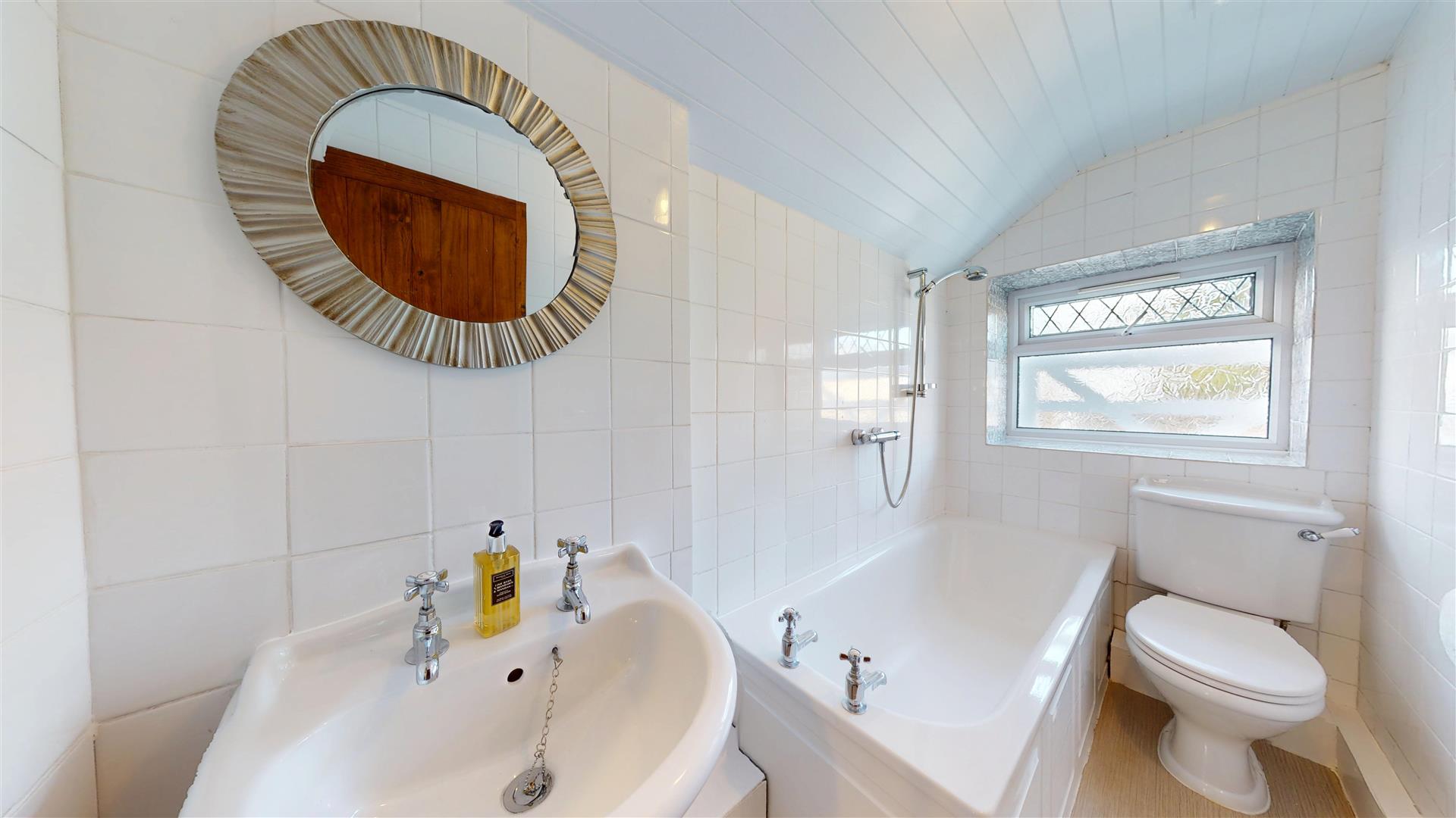 Bryn Y Felin, Dyserth, - BATHROOM