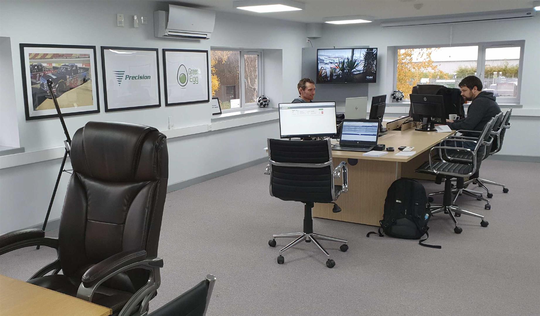 Ffordd Celyn, Parc Busnes Lon Parcwr, Ruthin - TYPICAL ROOM