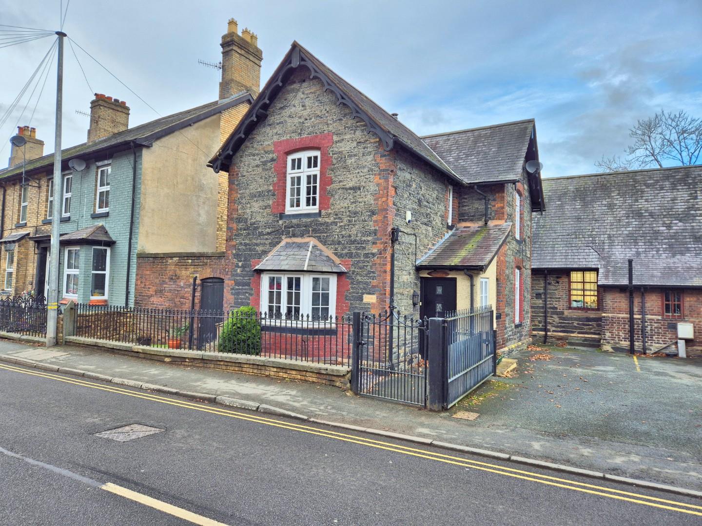 Glyndwr Terrace, Corwen