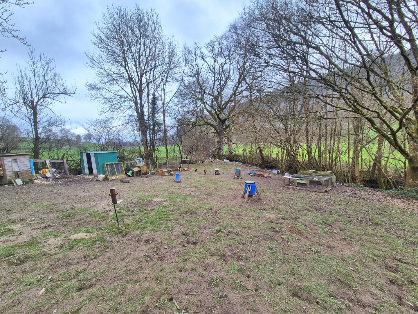 Llandrillo, Corwen - PADDOCK