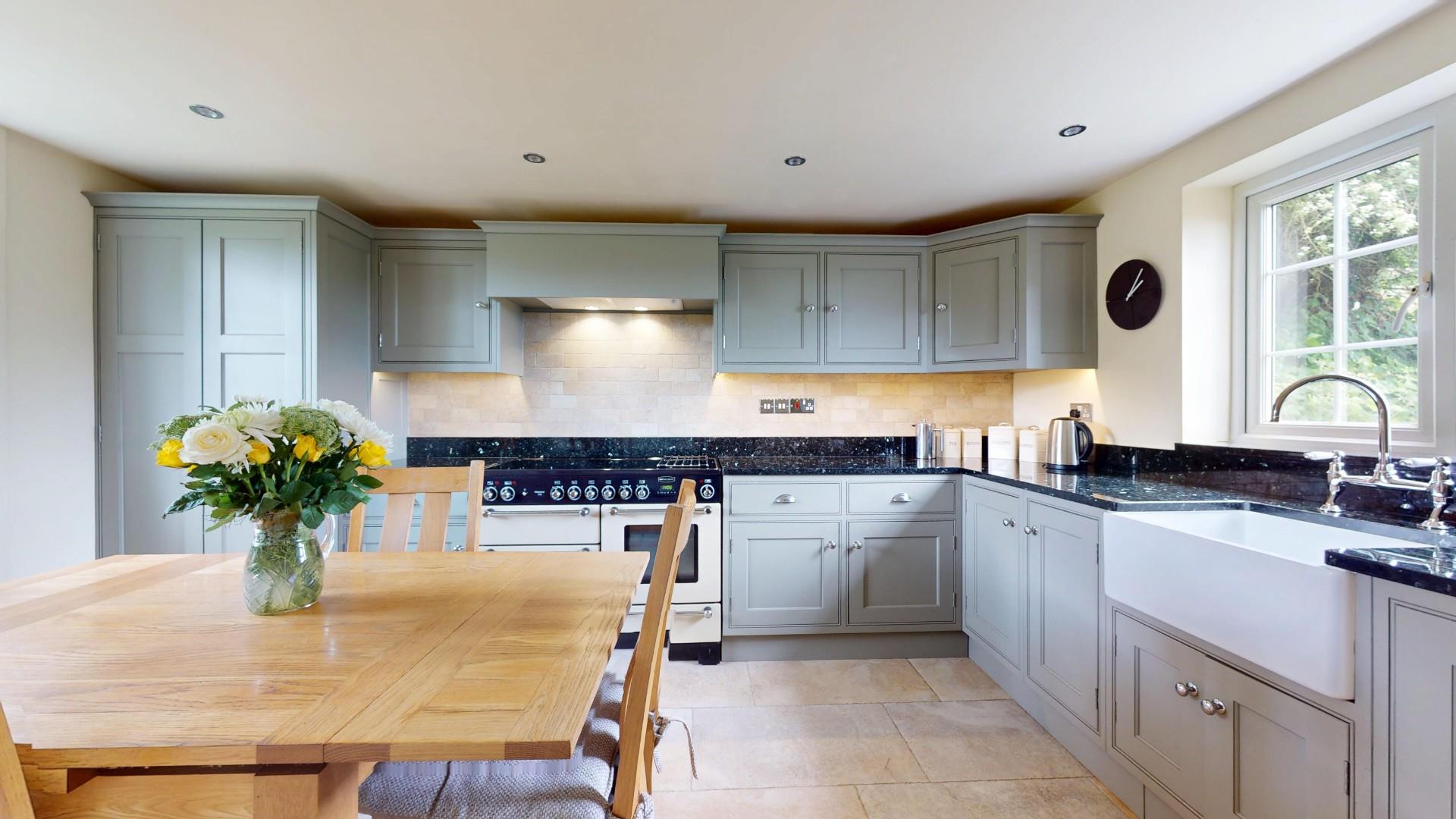 Betws Gwerfil Goch, Corwen - KITCHEN/DINING ROOM