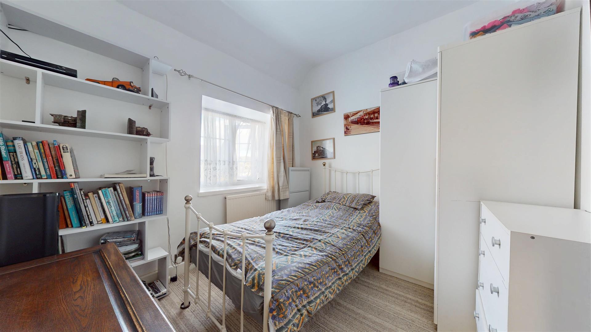 6-7 Mill Street, Corwen - BEDROOM THREE