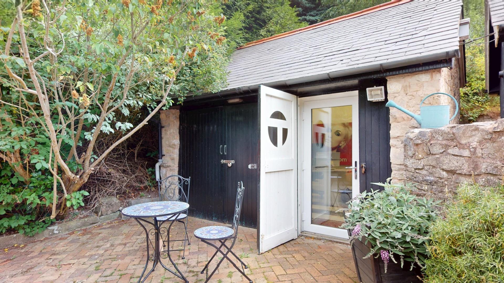 Denbigh Road, Afonwen, Mold - Studio