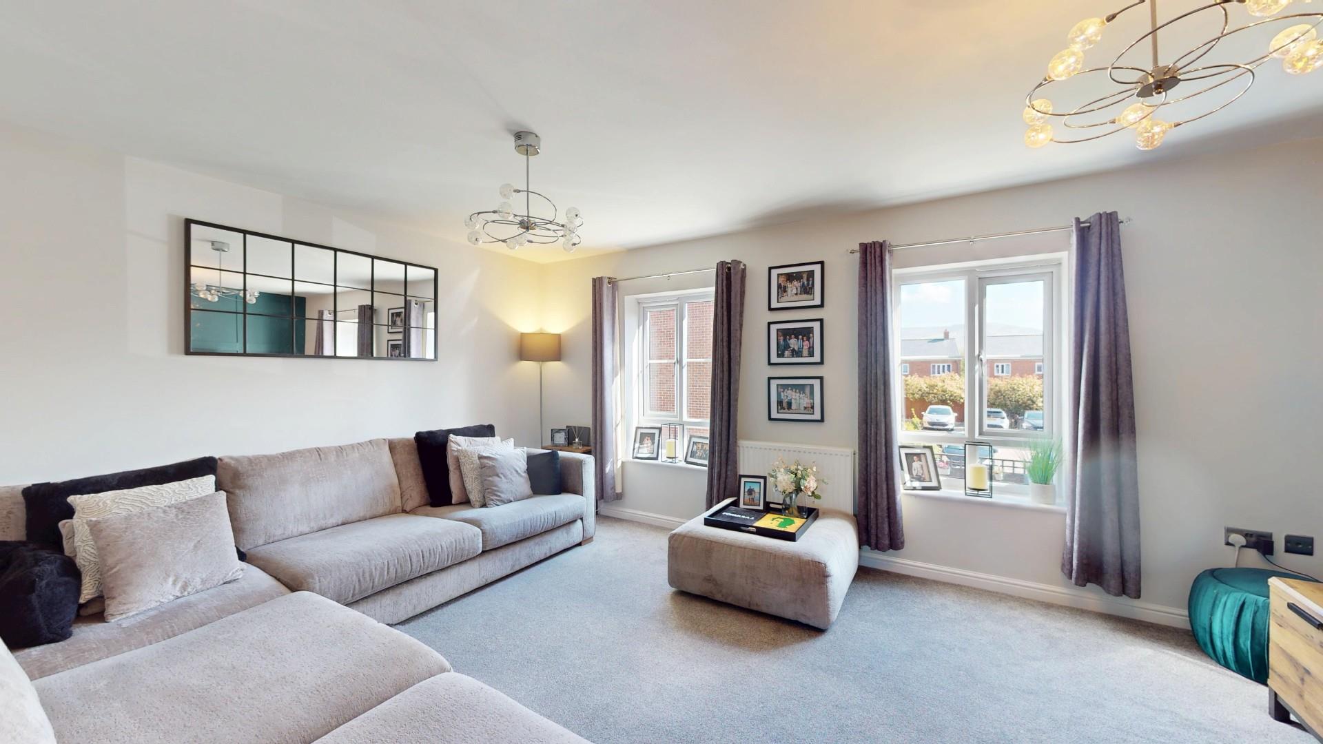 Stryd Barcud, Ruthin - LOUNGE