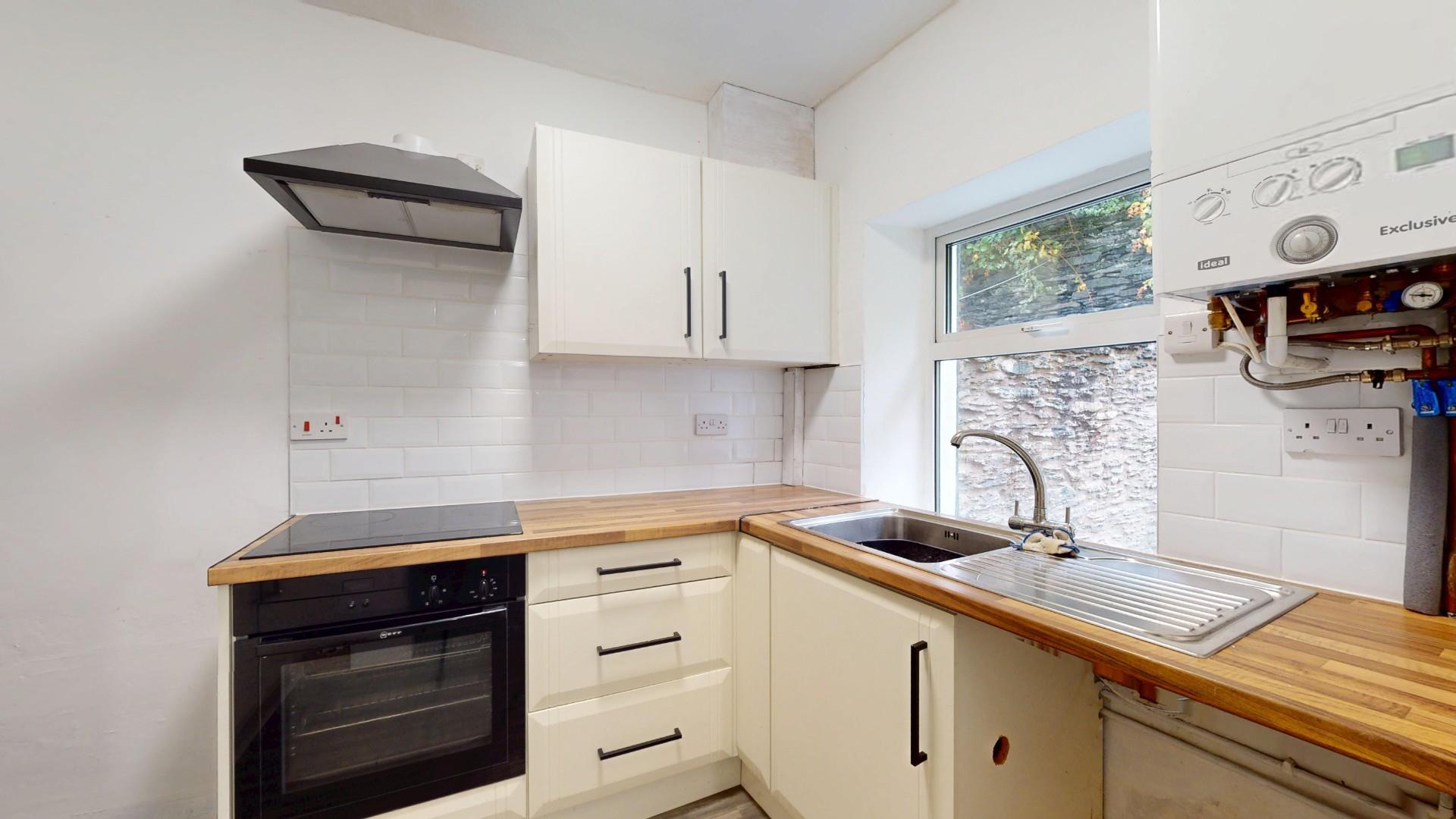 Corwen Road, Ruthin - KITCHEN