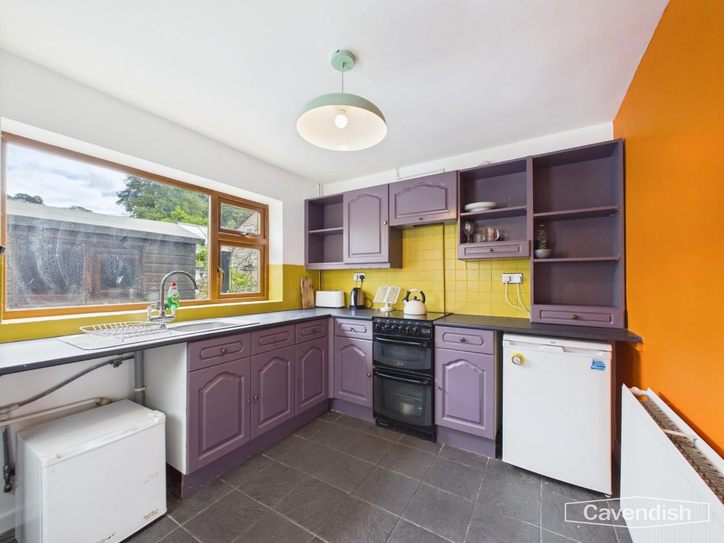 Mwrog Street, Ruthin - KITCHEN / DINING ROOM