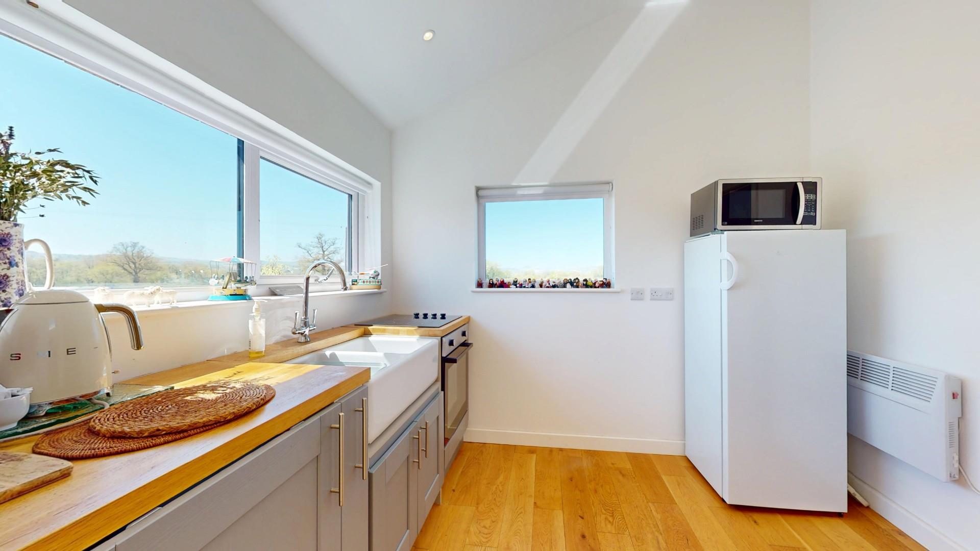Llandyrnog, Denbigh - KITCHEN