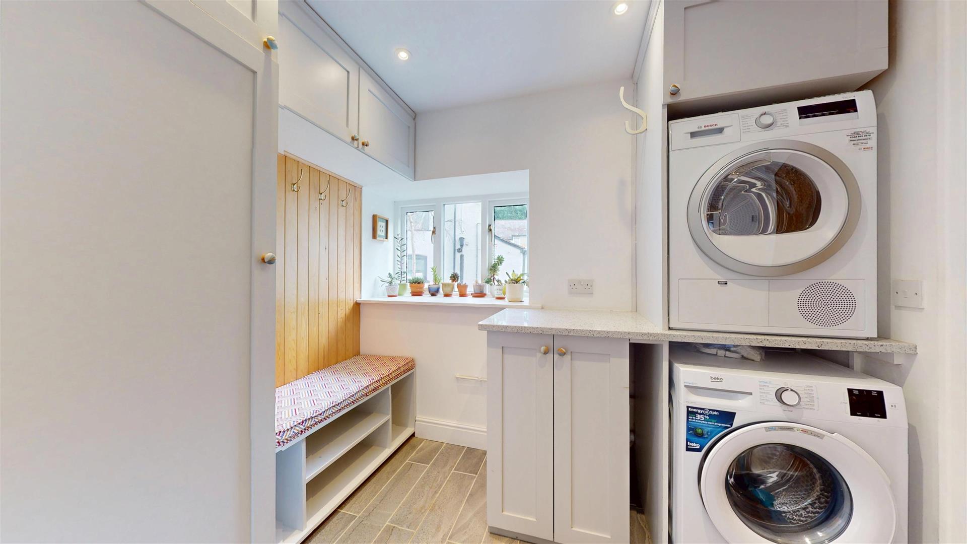 Clwyd Street, Ruthin - UTILITY ROOM