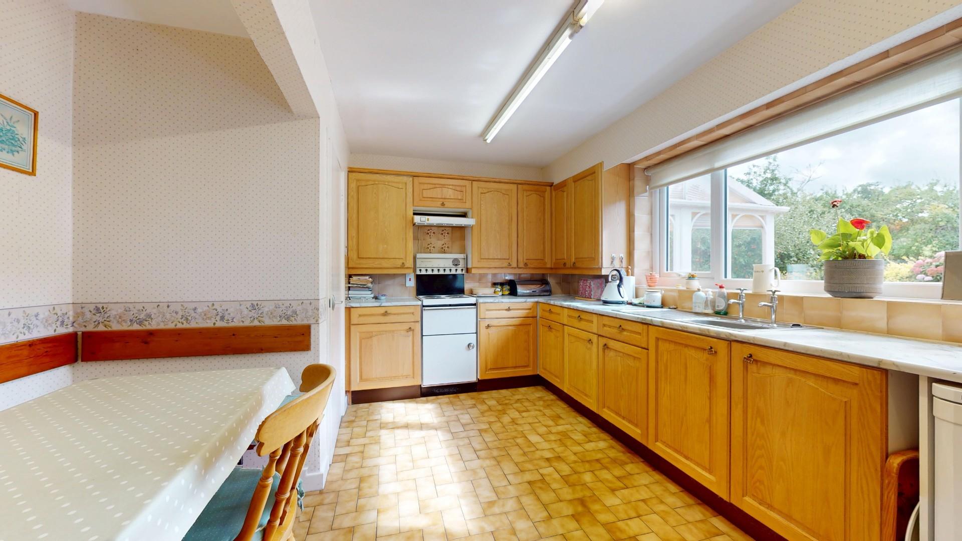 Pont Y Bedol, Llanrhaeadr, Denbigh - KITCHEN/BREAKFAST ROOM