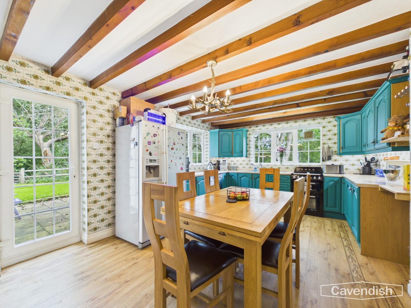 BREAKFAST KITCHEN — Brown Heath Road, Christleton, Chester