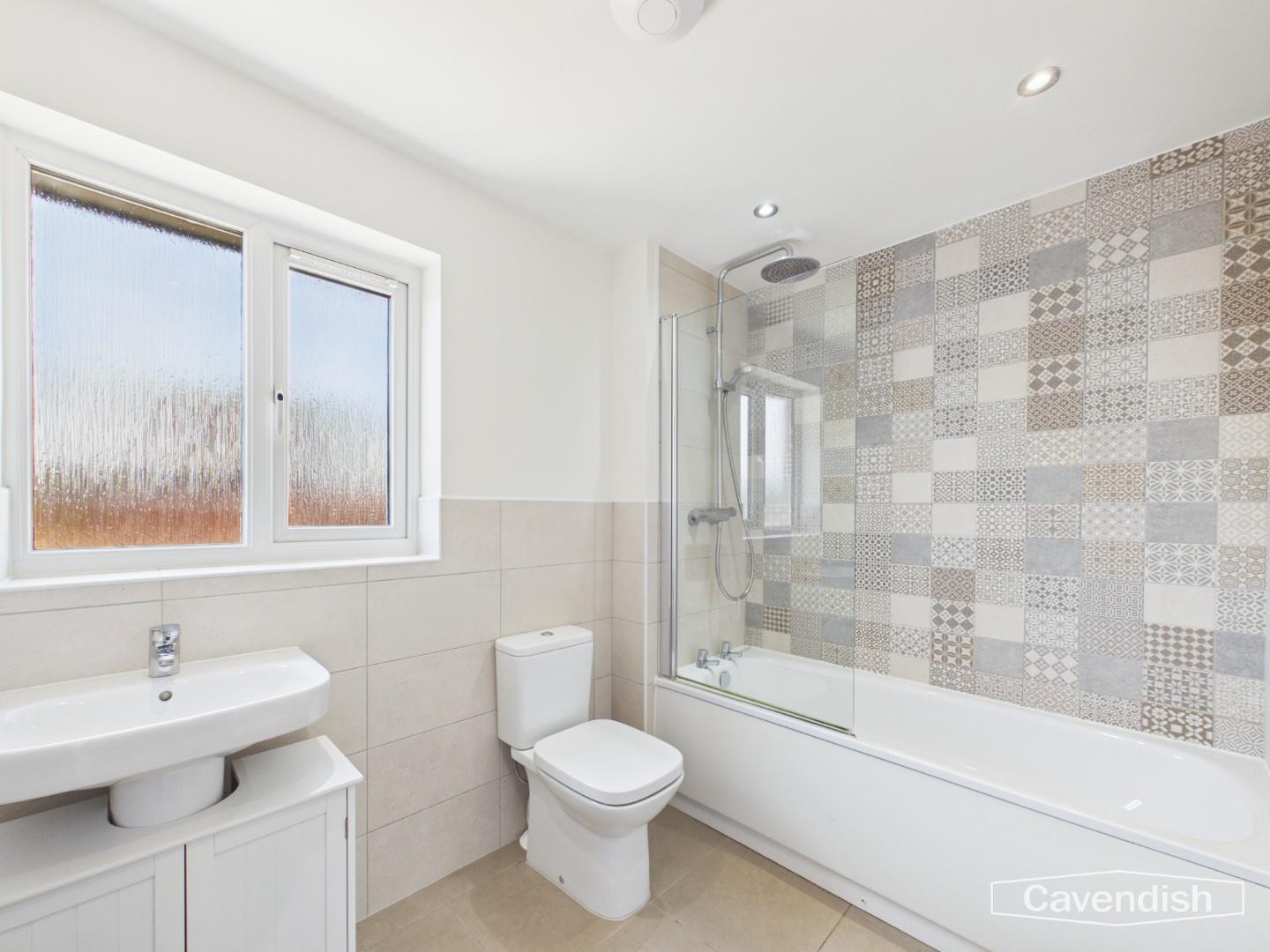 Devana Gardens, Chester - Bathroom